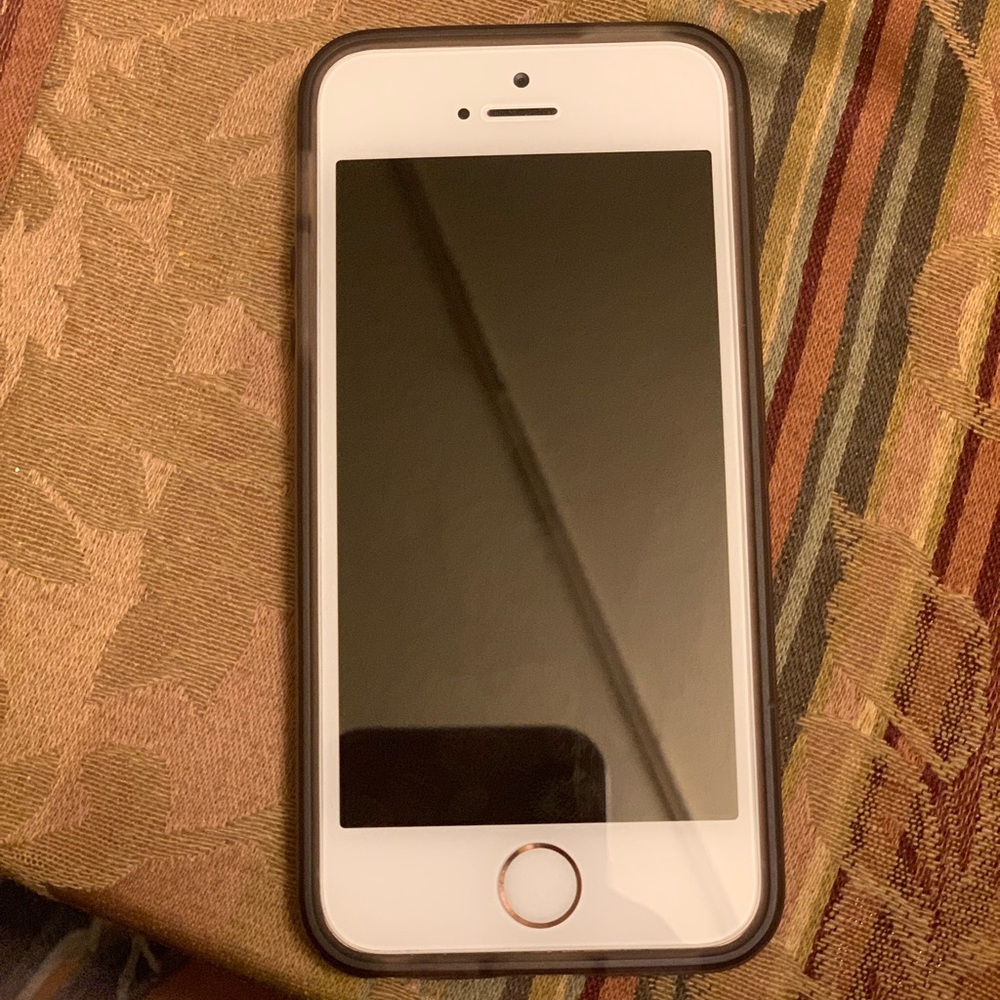 iPhone SE